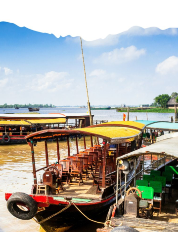 How to Cross from Chiang Rai to Luang Prabang: Essential Border Information